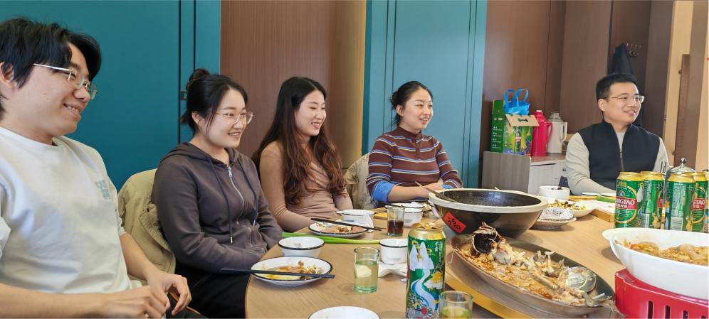 Τελειώνει την ευχαρίστηση των διακοπών και ανοίγει το κουτί για μια νέα αρχή