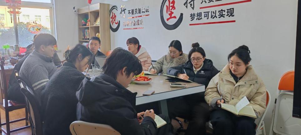 Επιστροφή στη δουλειά! Το ZMJ Packaging συνεχίζει να λειτουργεί πλήρως μετά το ανοιξιάτικο φεστιβάλ